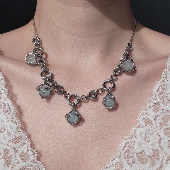 Vintage blue pearls and silver chunky statement necklace with a silver chain - Picture 2 of 8